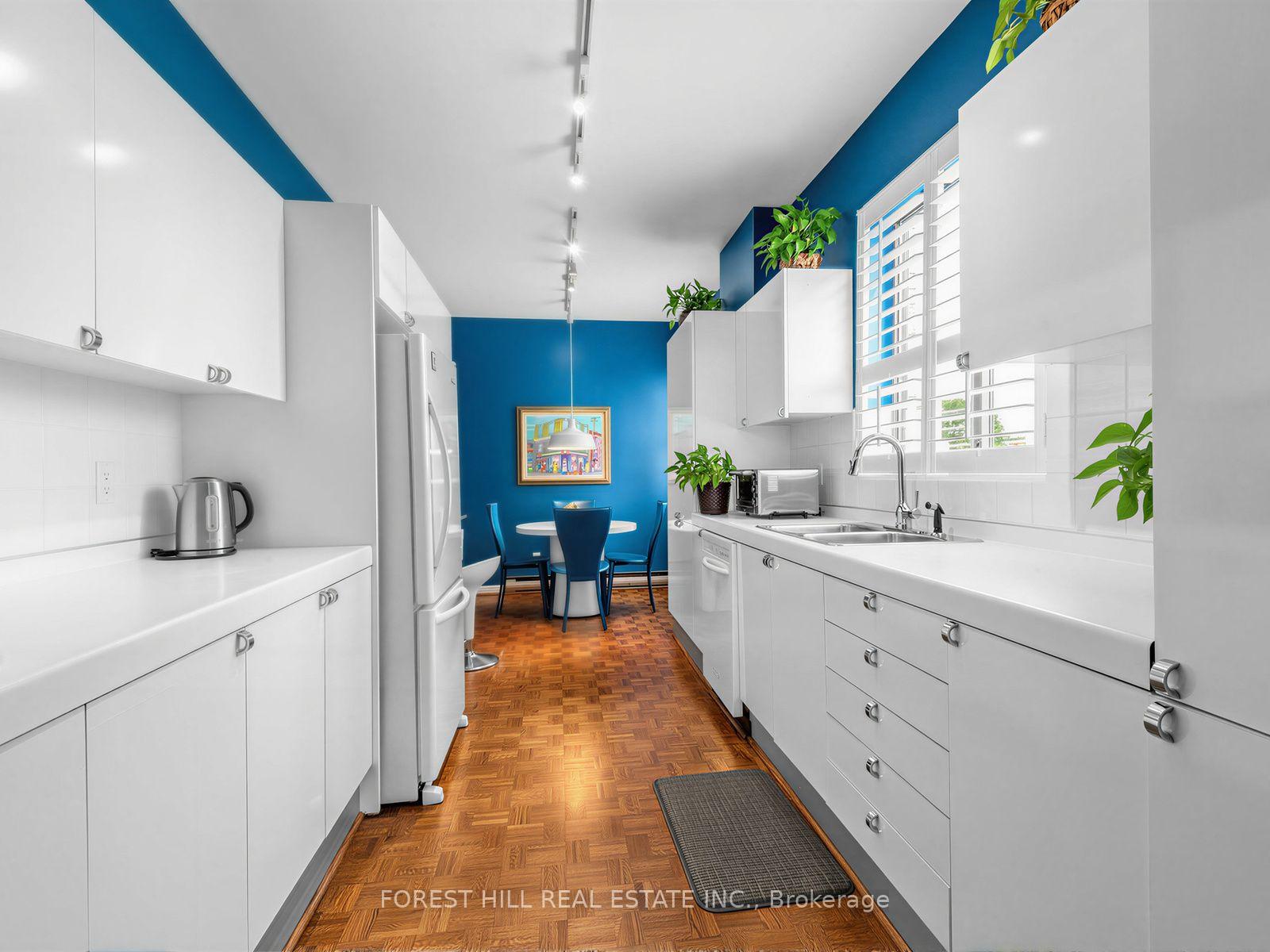 Photo 12 of Unit 501, 407 Walmer Road, Toronto, Casa Loma — HOMEH