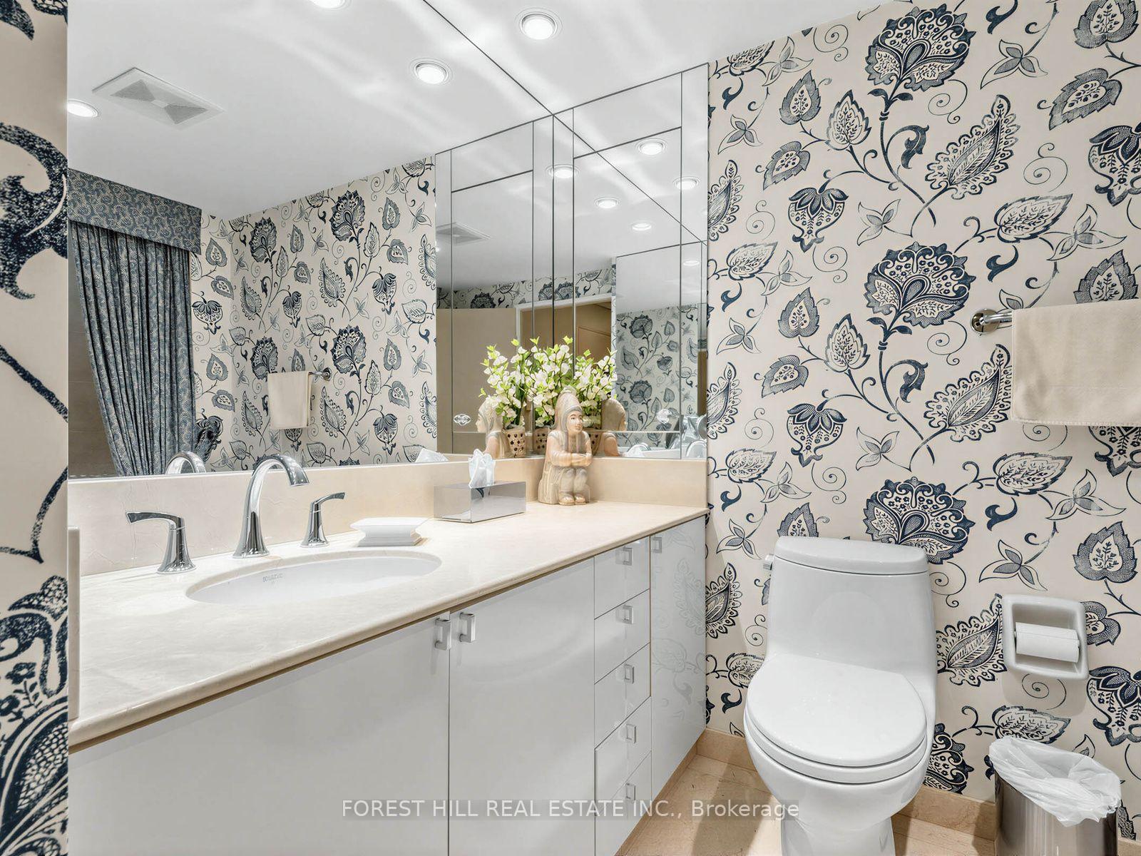 Photo 26 of Unit 501, 407 Walmer Road, Toronto, Casa Loma — HOMEH