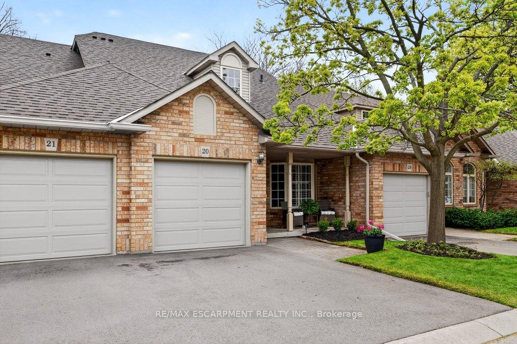 Photo 1 of Unit 20, 2350 New Street, Burlington, Brant — HOMEH