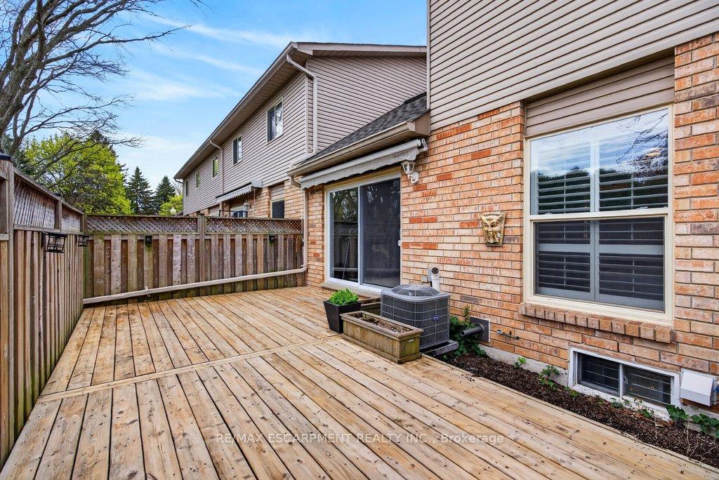 Photo 33 of Unit 20, 2350 New Street, Burlington, Brant — HOMEH