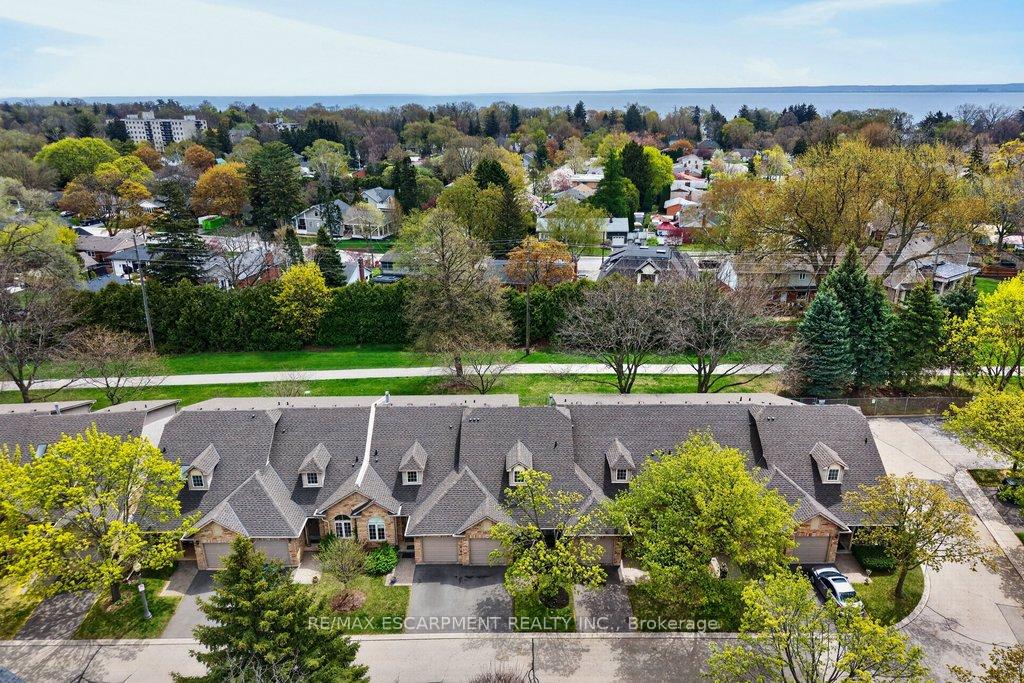 Photo 37 of Unit 20, 2350 New Street, Burlington, Brant — HOMEH