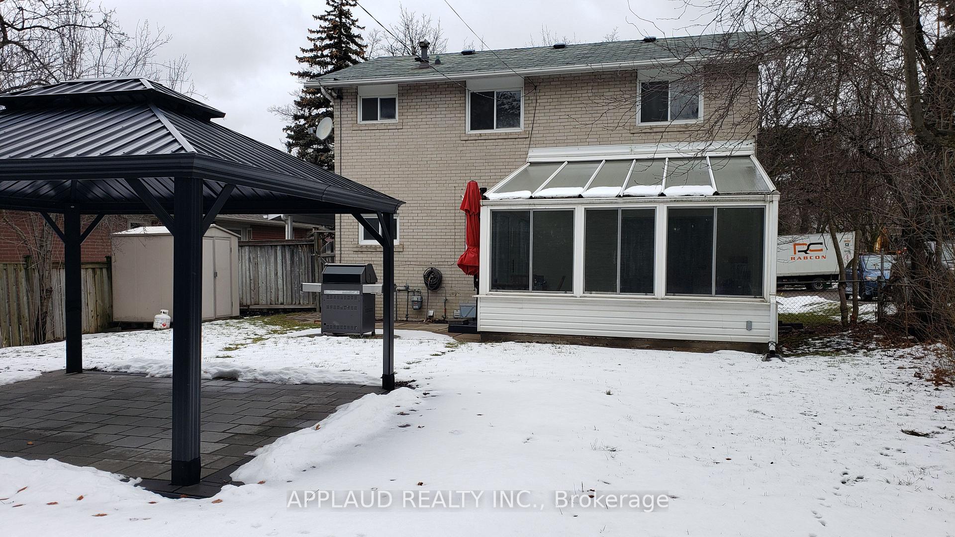 Photo 13 of 17 Marowyne Drive, North York, Don Valley Village — HOMEH