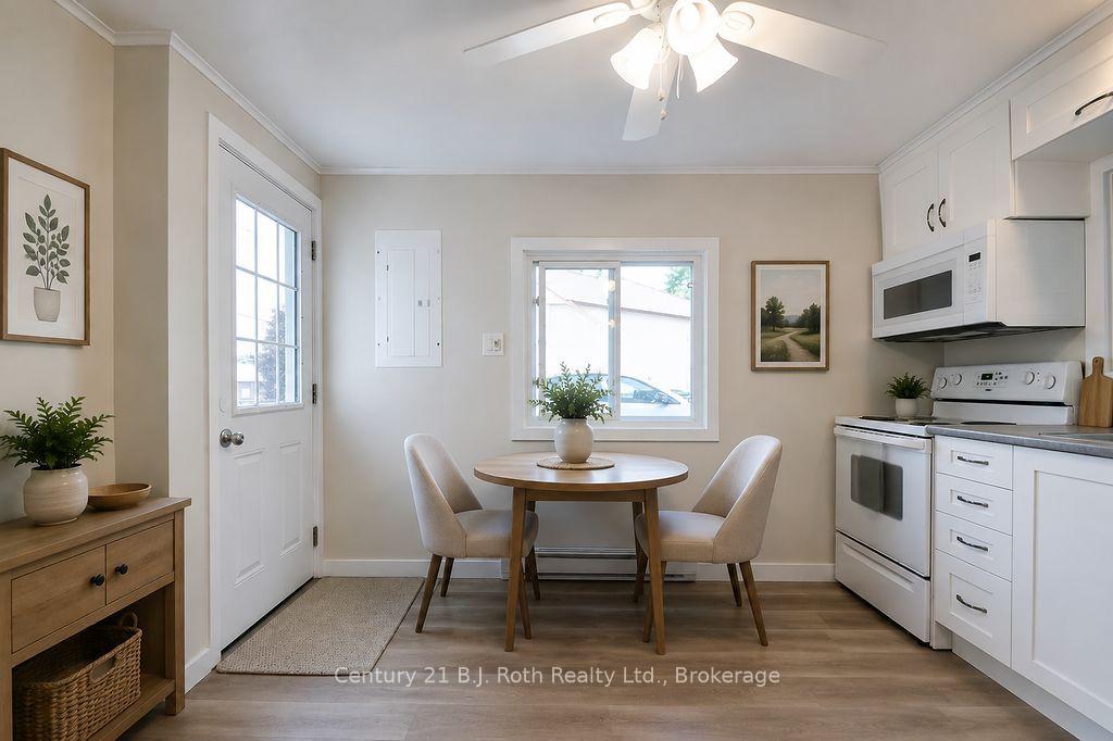 Photo 8 of 218 James Street E, Orillia — HOMEH