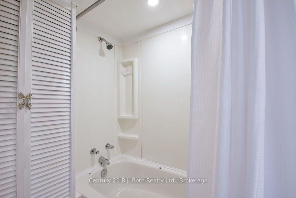 Photo 11 of 218 James Street E, Orillia — HOMEH
