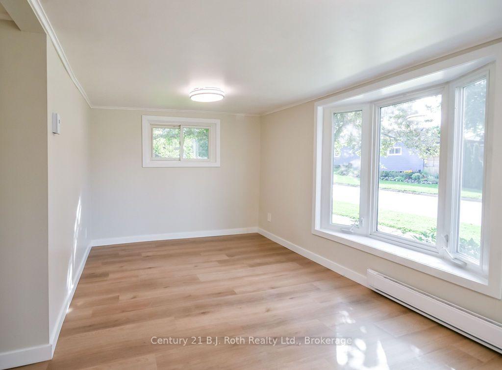 Photo 15 of 218 James Street E, Orillia — HOMEH