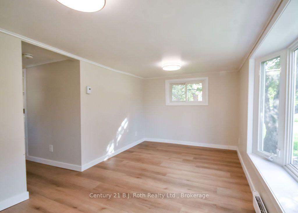 Photo 16 of 218 James Street E, Orillia — HOMEH