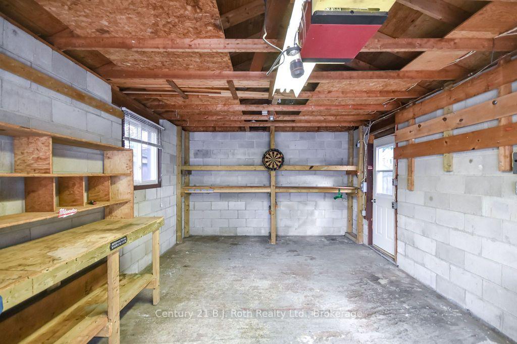 Photo 23 of 218 James Street E, Orillia — HOMEH