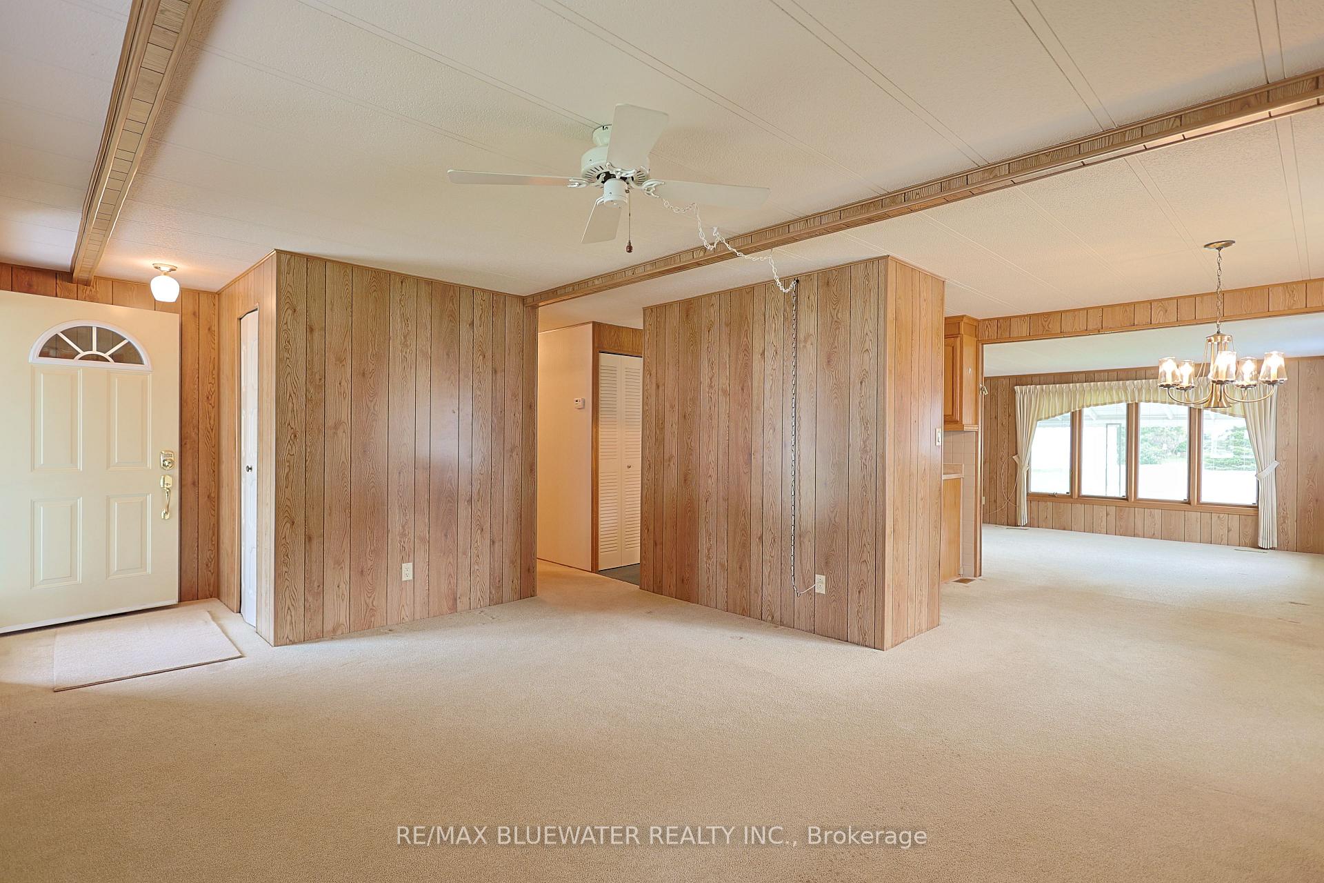Photo 5 of 254 Highland Springs, South Huron, Stephen — HOMEH