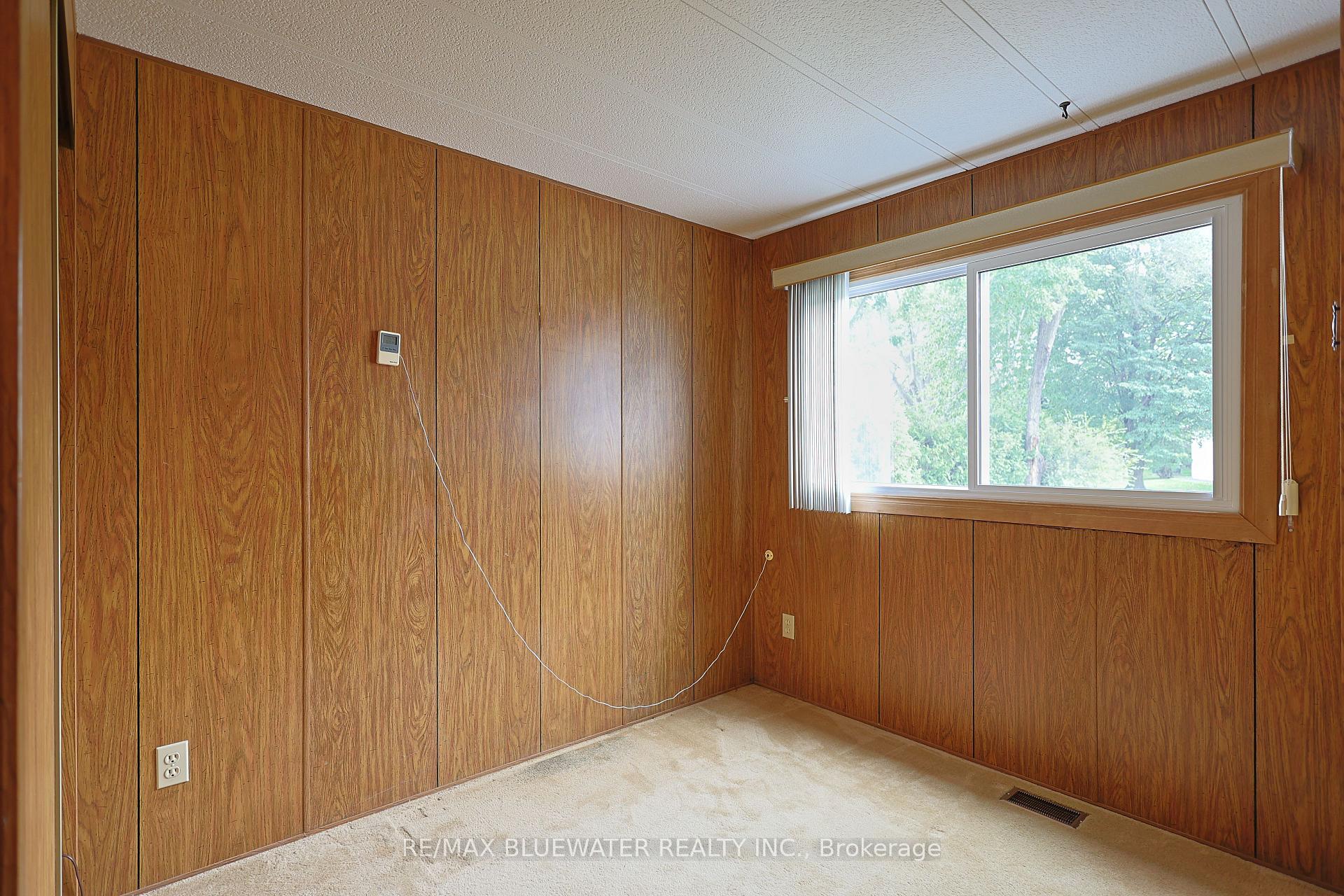Photo 25 of 254 Highland Springs, South Huron, Stephen — HOMEH