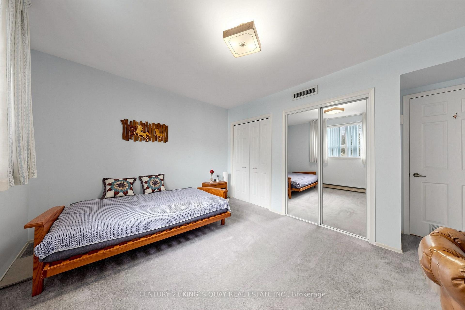 Photo 24 of 35 Coxwell Avenue, Toronto, Woodbine Corridor — HOMEH