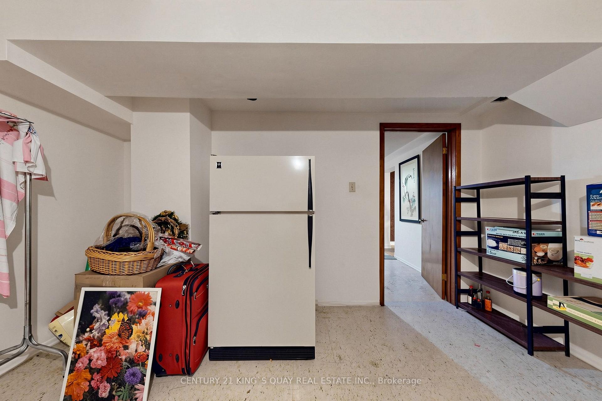 Photo 40 of 35 Coxwell Avenue, Toronto, Woodbine Corridor — HOMEH