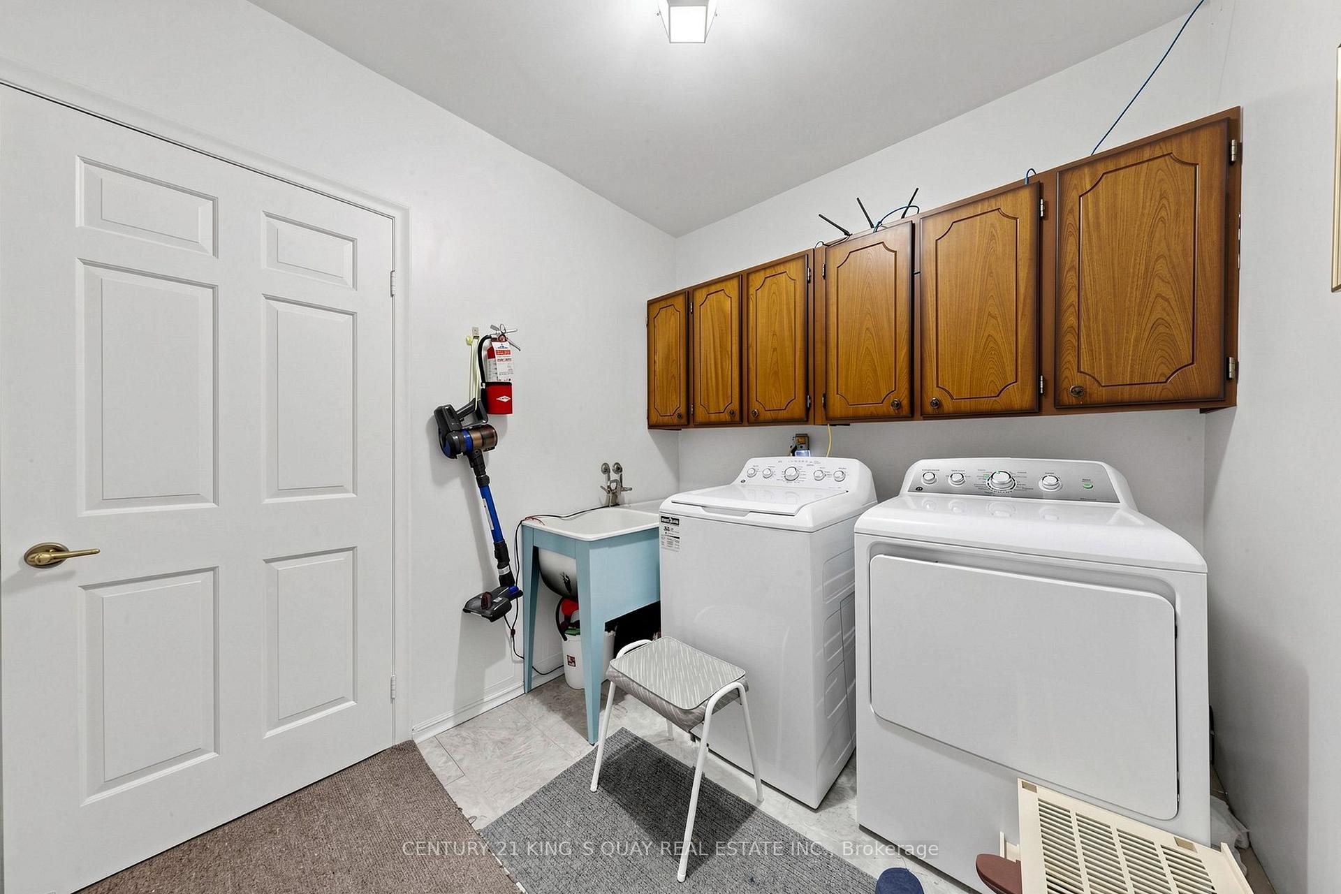 Photo 49 of 35 Coxwell Avenue, Toronto, Woodbine Corridor — HOMEH