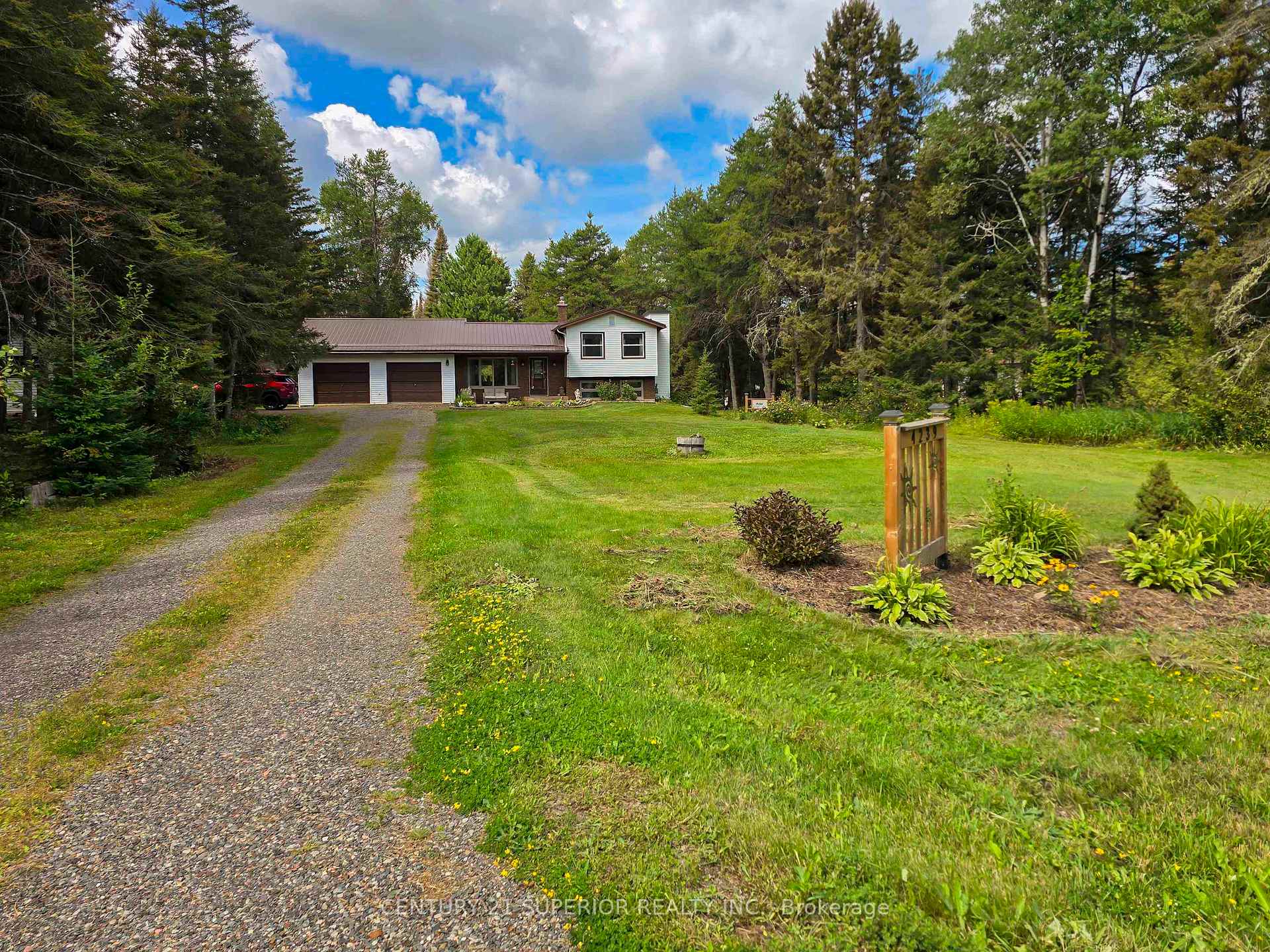 Photo 2 of 4239 Coppin Road, Thunder Bay, Mountain Road — HOMEH