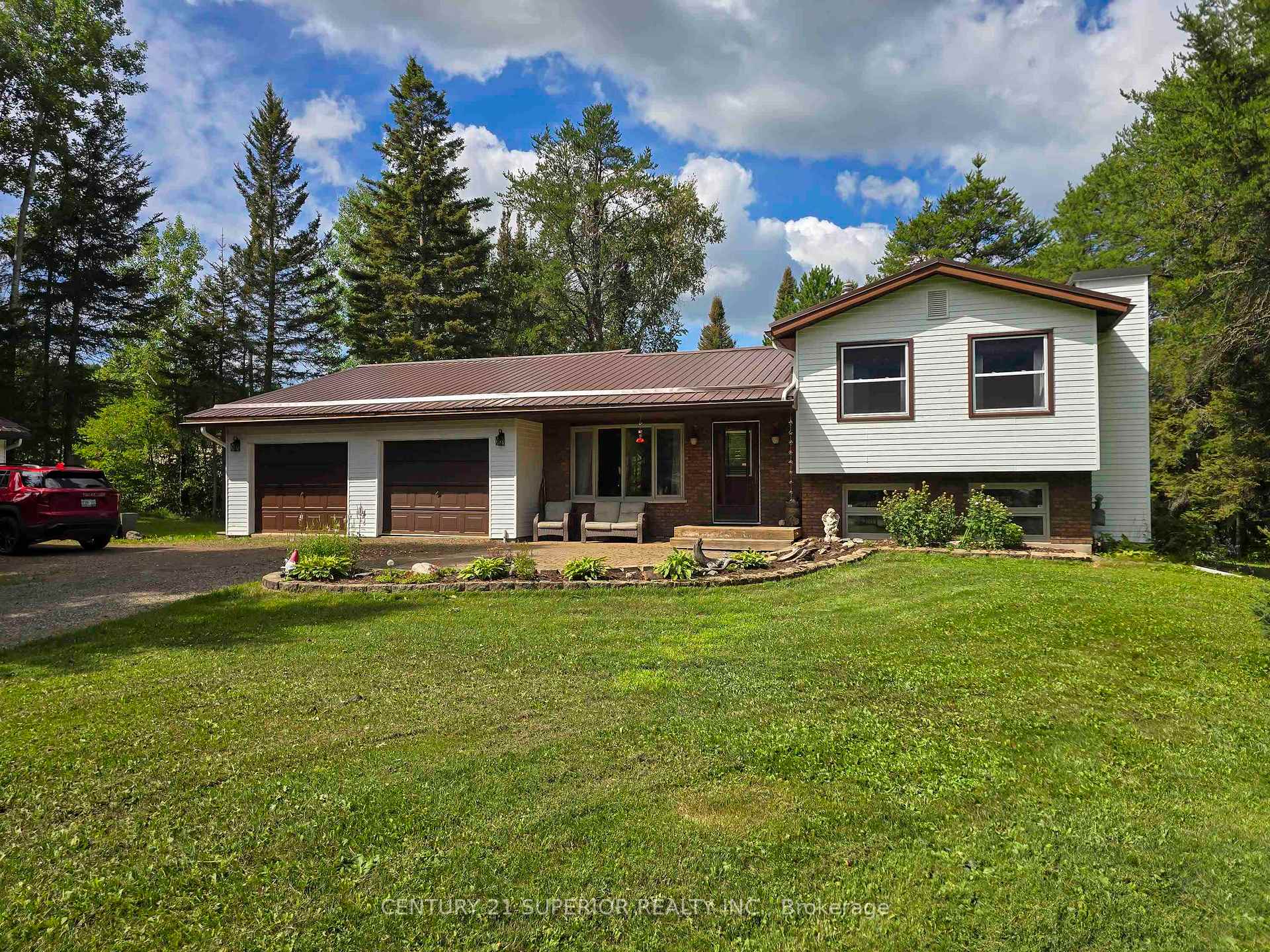 Photo 3 of 4239 Coppin Road, Thunder Bay, Mountain Road — HOMEH