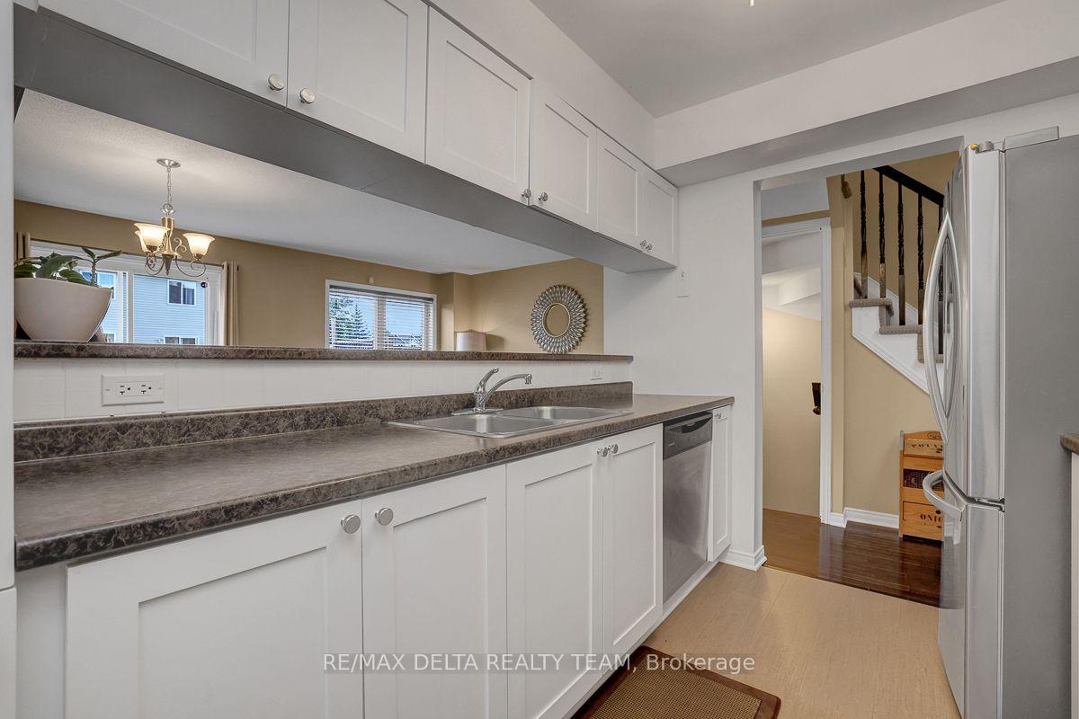Photo 17 of 429 Dusk Private, Ottawa, Fallingbrook/Gardenway South — HOMEH