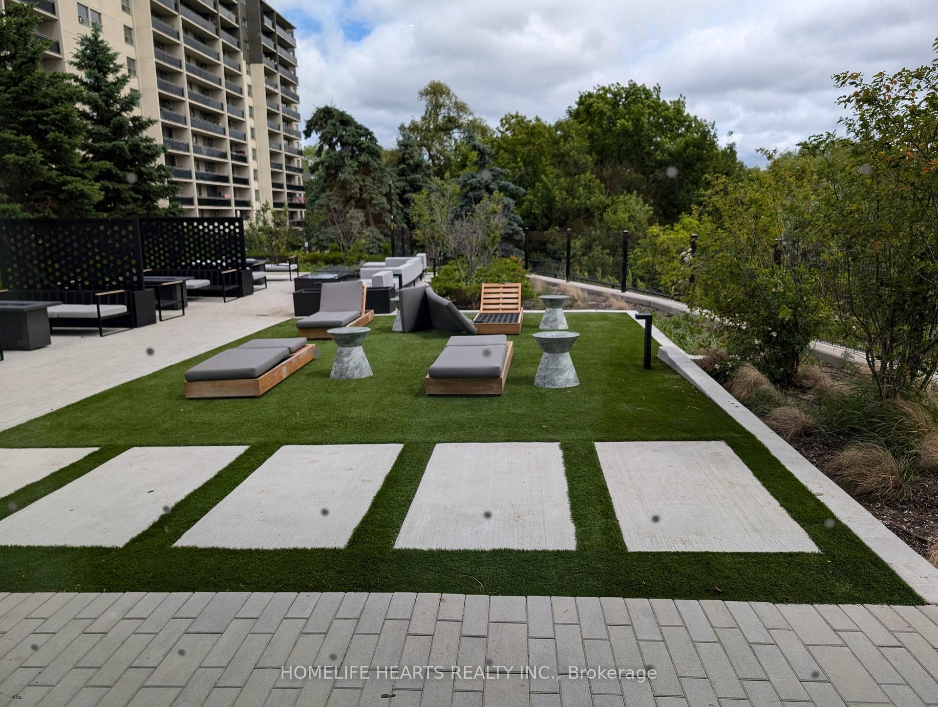 Photo 43 of Unit 421, 86 Dundas Street E, Mississauga, Cooksville — HOMEH