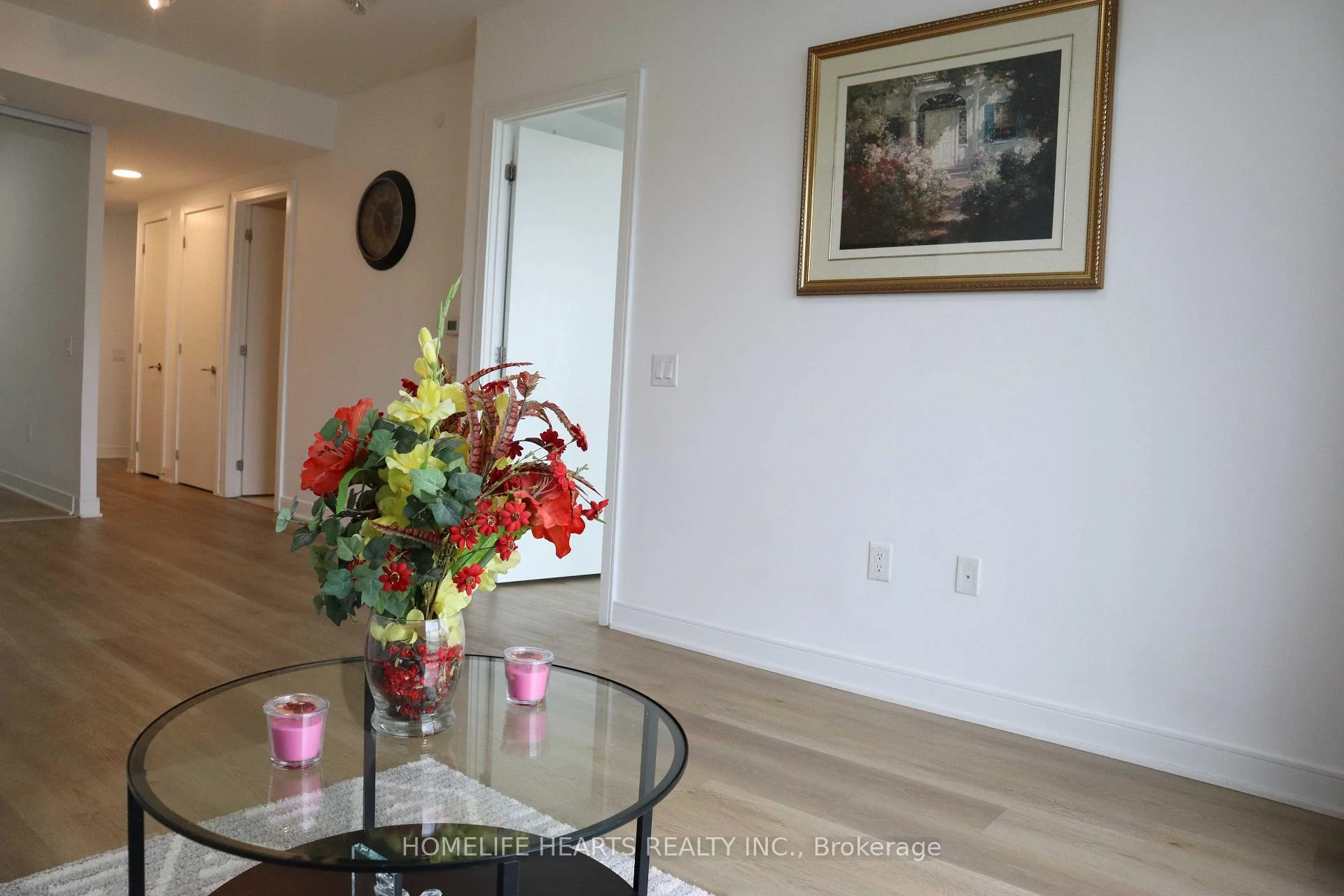 Photo 8 of Unit 421, 86 Dundas Street E, Mississauga, Cooksville — HOMEH