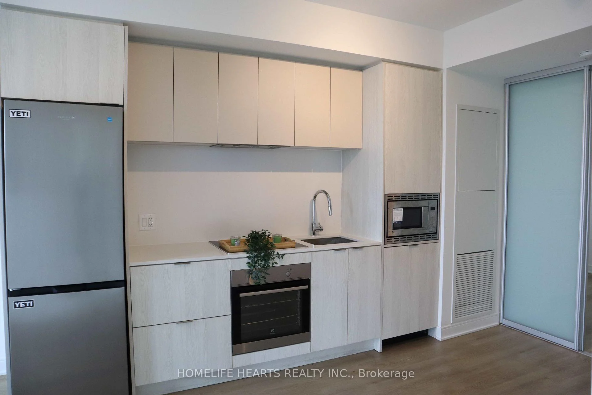 Photo 15 of Unit 421, 86 Dundas Street E, Mississauga, Cooksville — HOMEH