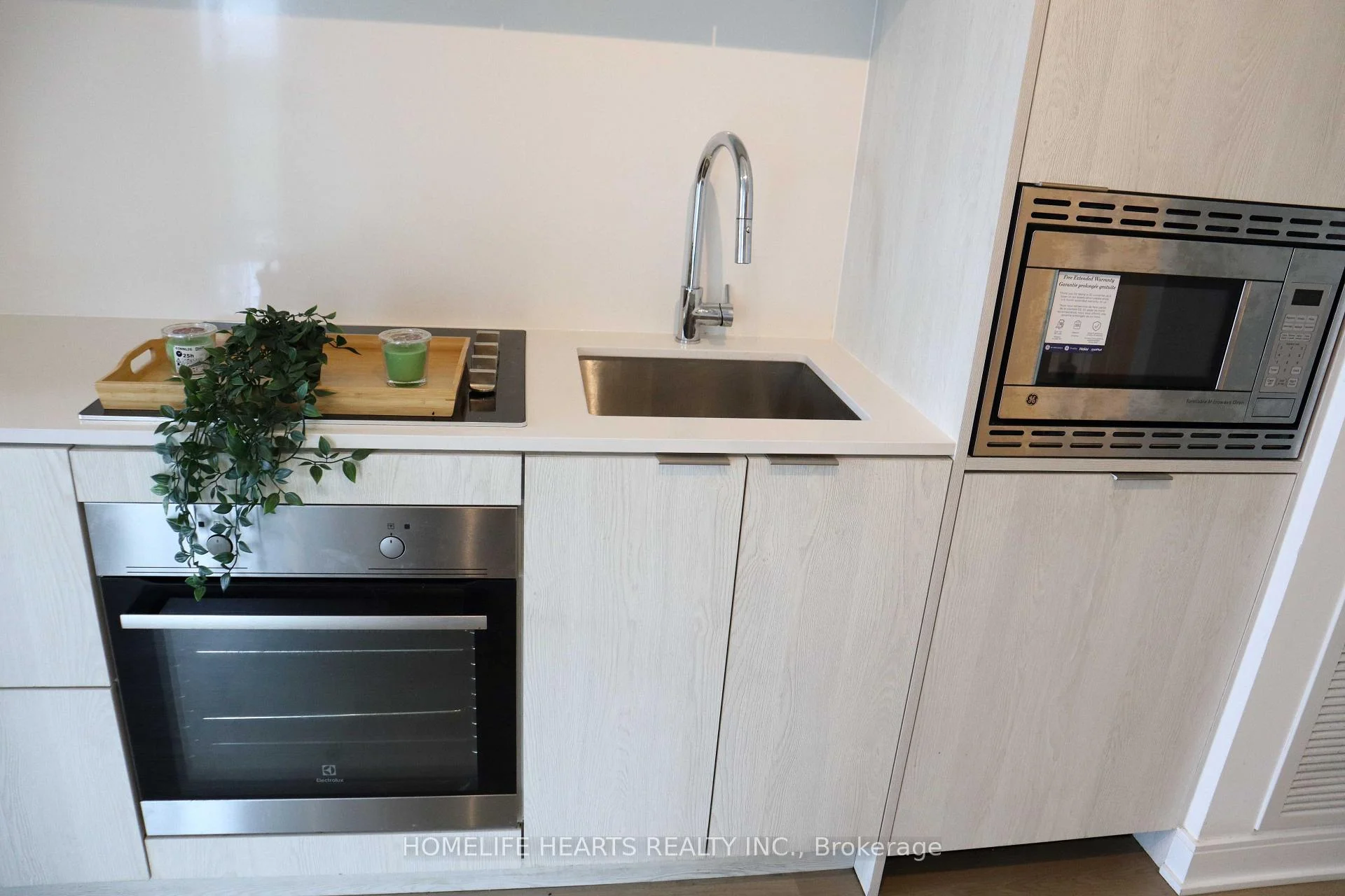 Photo 17 of Unit 421, 86 Dundas Street E, Mississauga, Cooksville — HOMEH