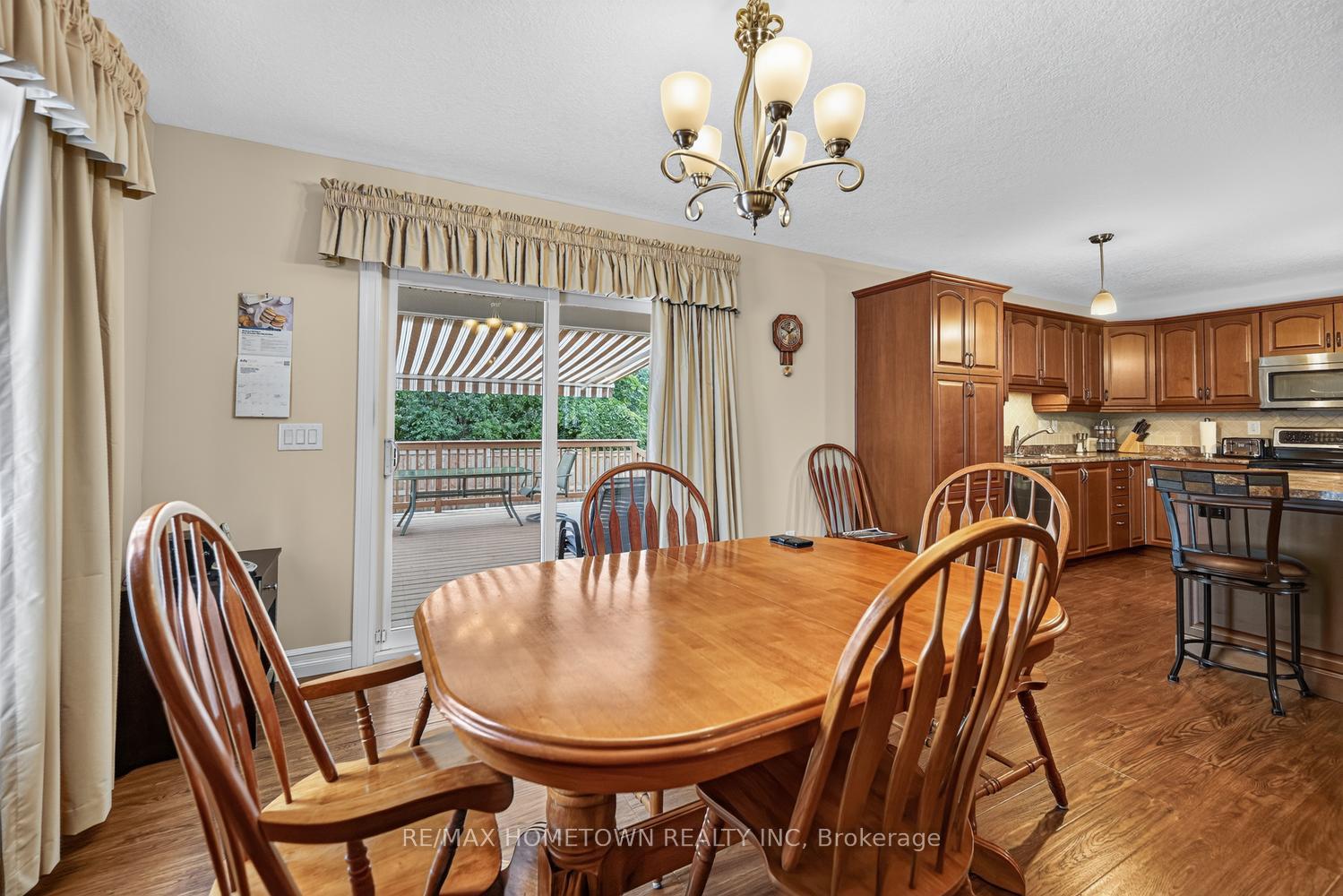 Photo 19 of 1124 McClure Crescent, Brockville, Brockville — HOMEH