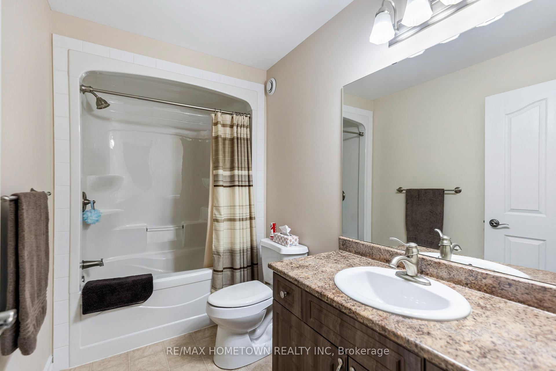 Photo 26 of 1124 McClure Crescent, Brockville, Brockville — HOMEH