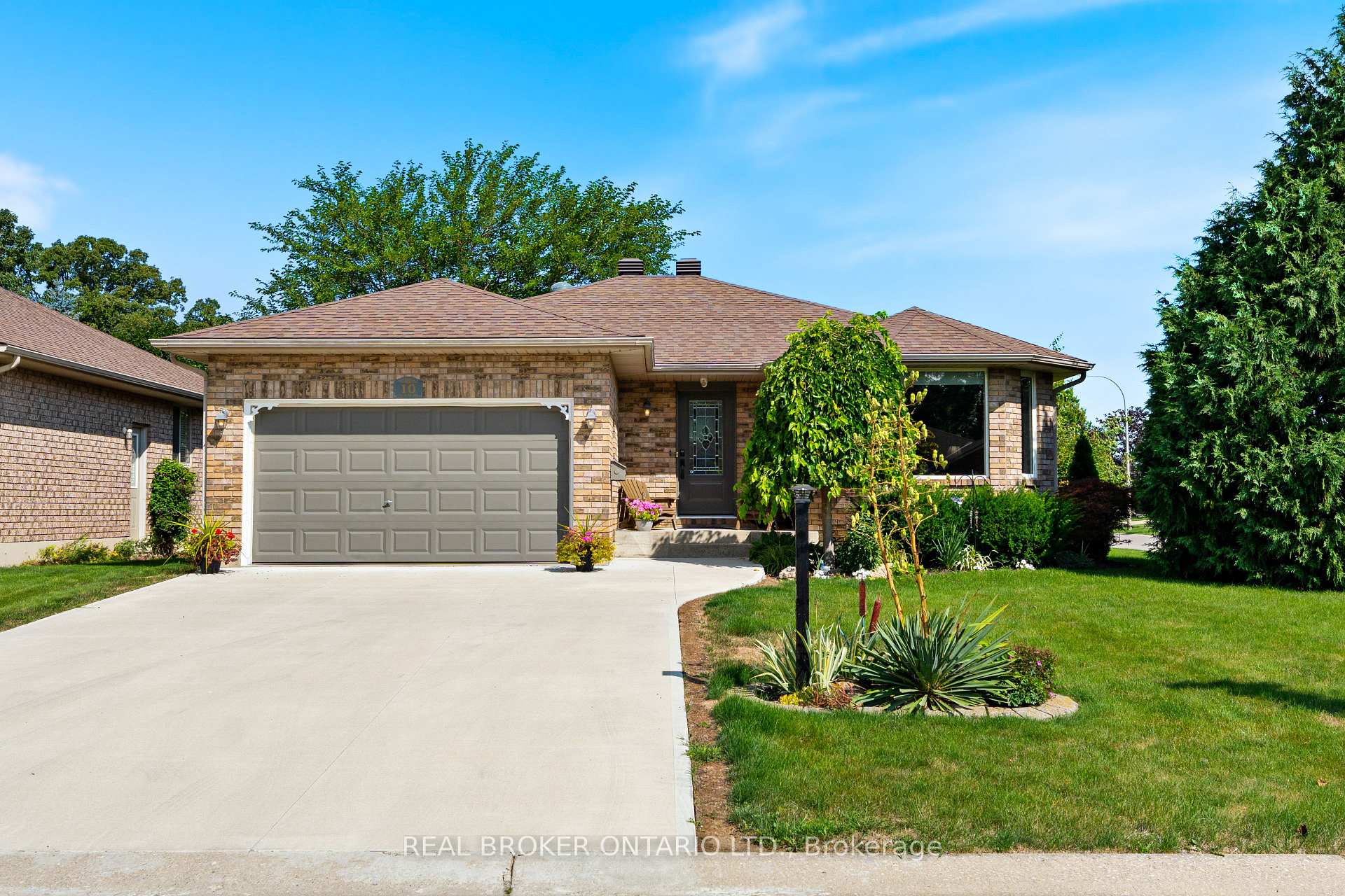 Photo 6 of 10 Sunset Lane, Haldimand — HOMEH