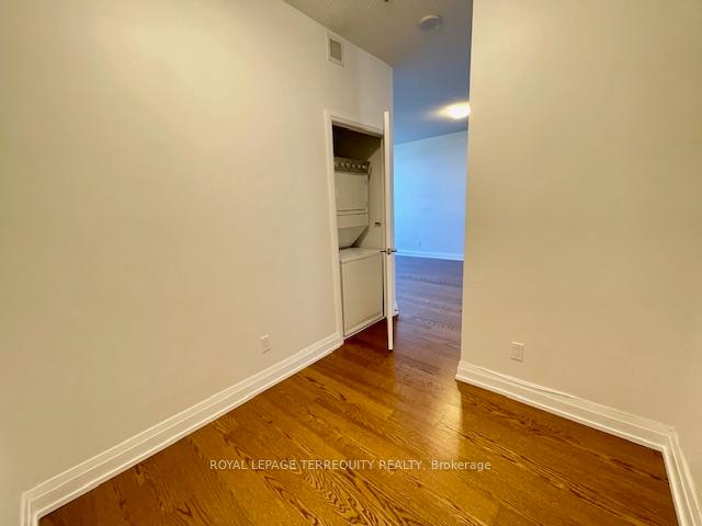 Photo 12 of Unit 323, 65 Speers Road, Oakville, Central — HOMEH