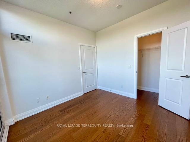 Photo 17 of Unit 323, 65 Speers Road, Oakville, Central — HOMEH