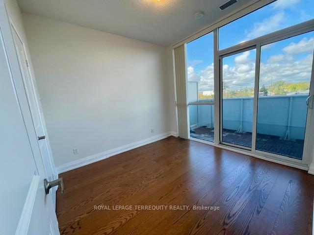 Photo 20 of Unit 323, 65 Speers Road, Oakville, Central — HOMEH