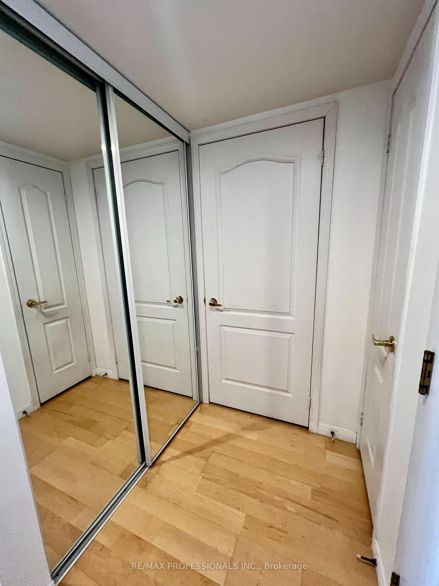 Photo 15 of Unit 607, 18 Stafford Street, Toronto, Niagara — HOMEH
