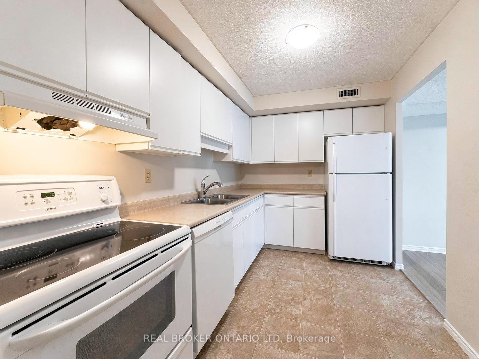 Photo 7 of Unit 315, 521 Riverside Drive, London, North P — HOMEH
