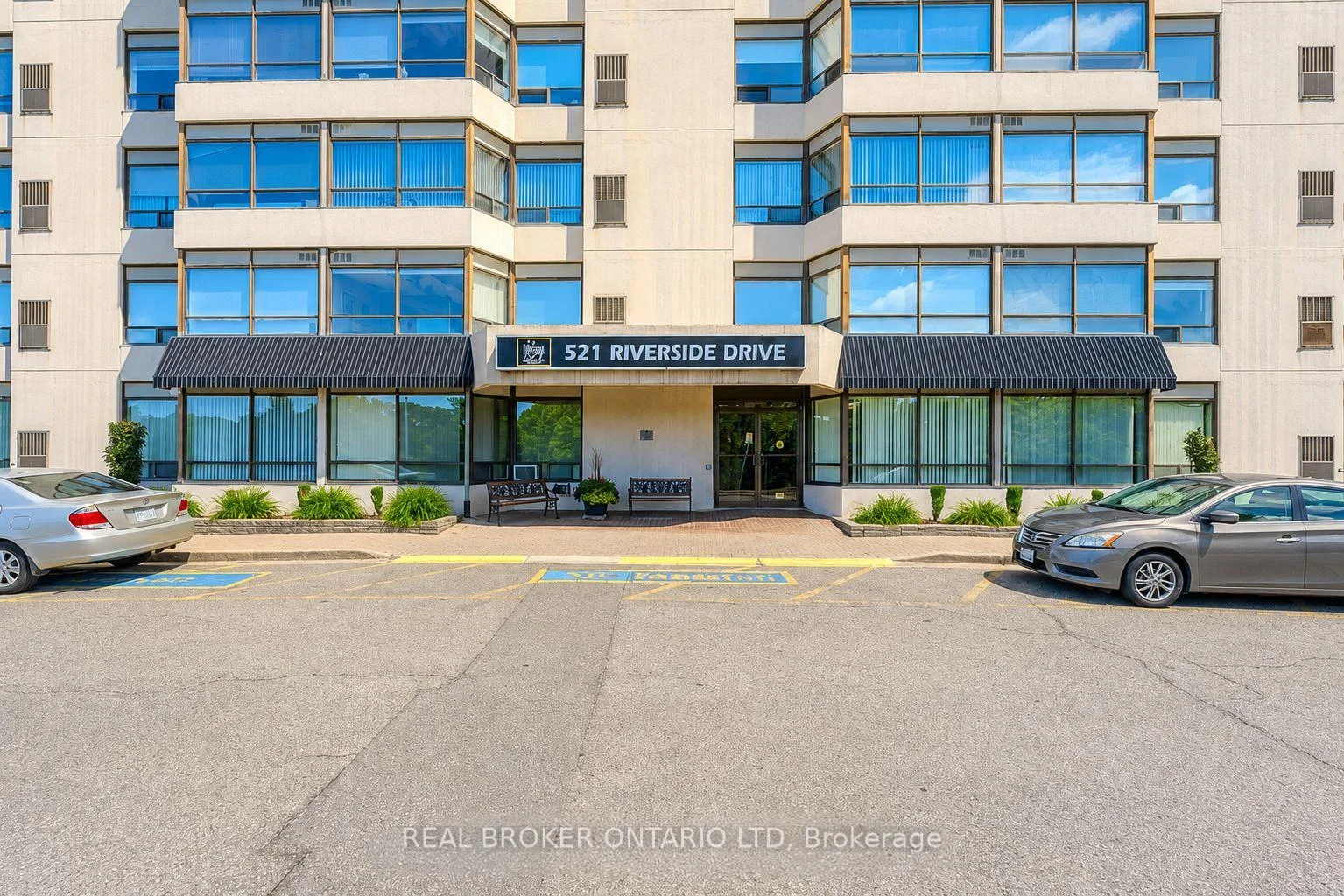Photo 17 of Unit 315, 521 Riverside Drive, London, North P — HOMEH