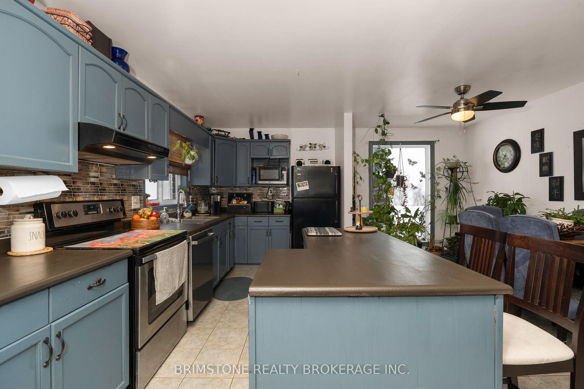 Photo 6 of 220 Morgan Road, Wasaga Beach — HOMEH