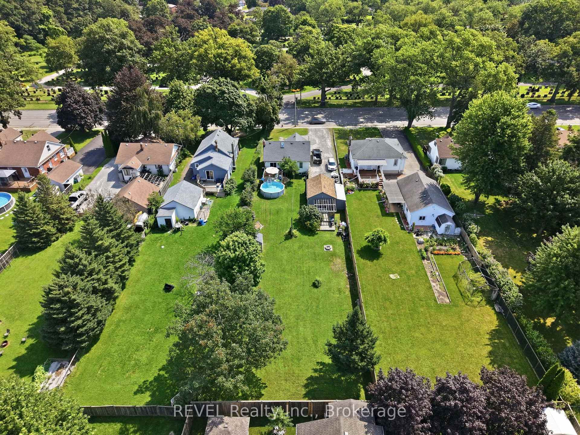 Photo 41 of 5699 Montrose Road, Niagara Falls, Ascot — HOMEH