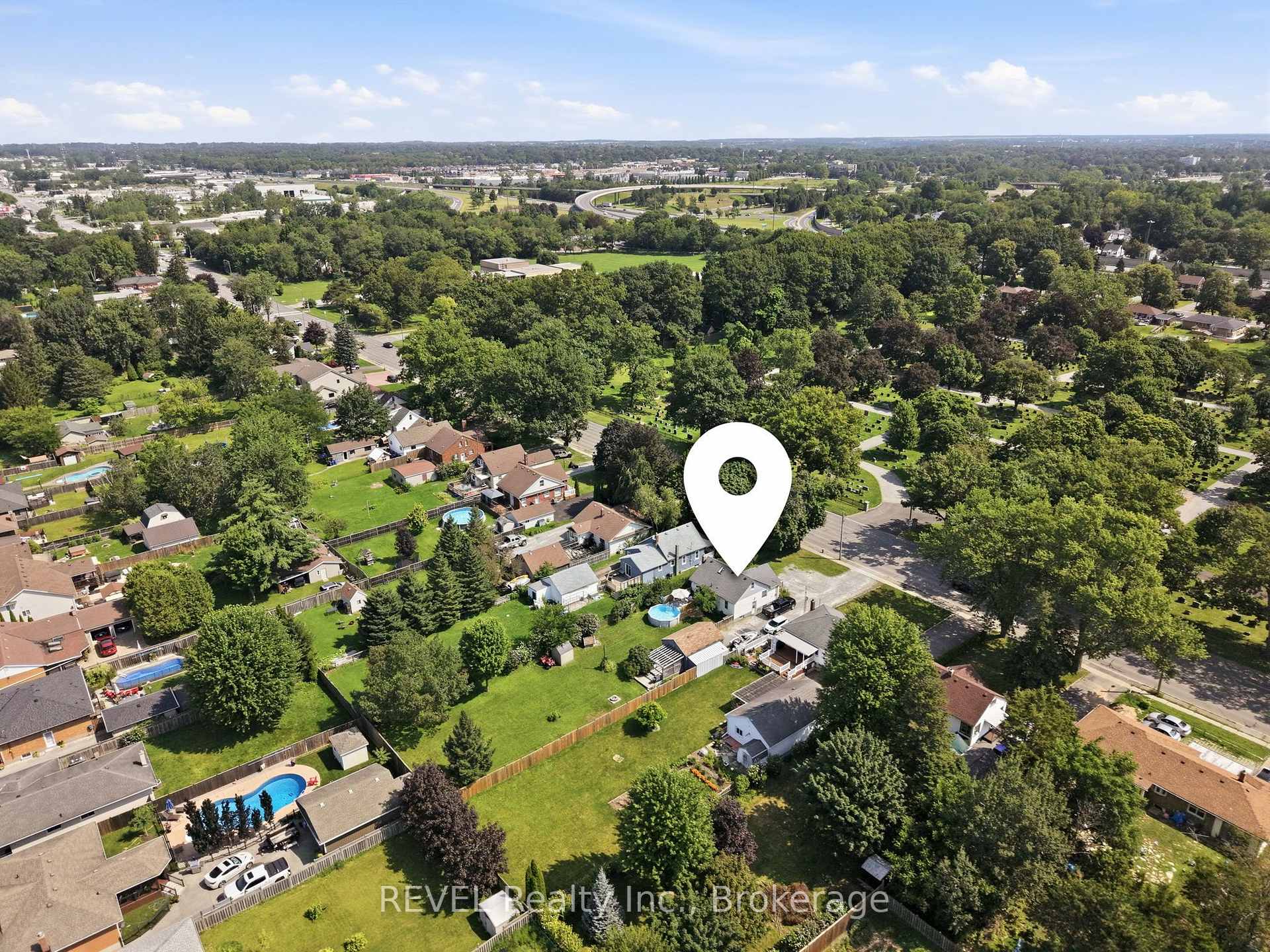 Photo 42 of 5699 Montrose Road, Niagara Falls, Ascot — HOMEH