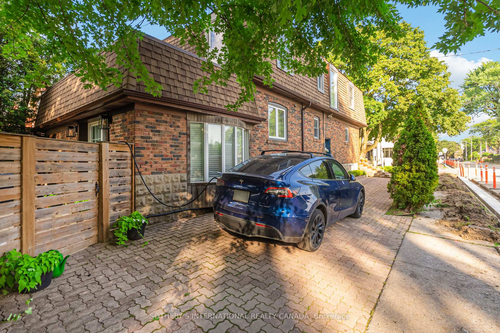 Photo 27 of 2 Randolph Road, Toronto, Leaside — HOMEH