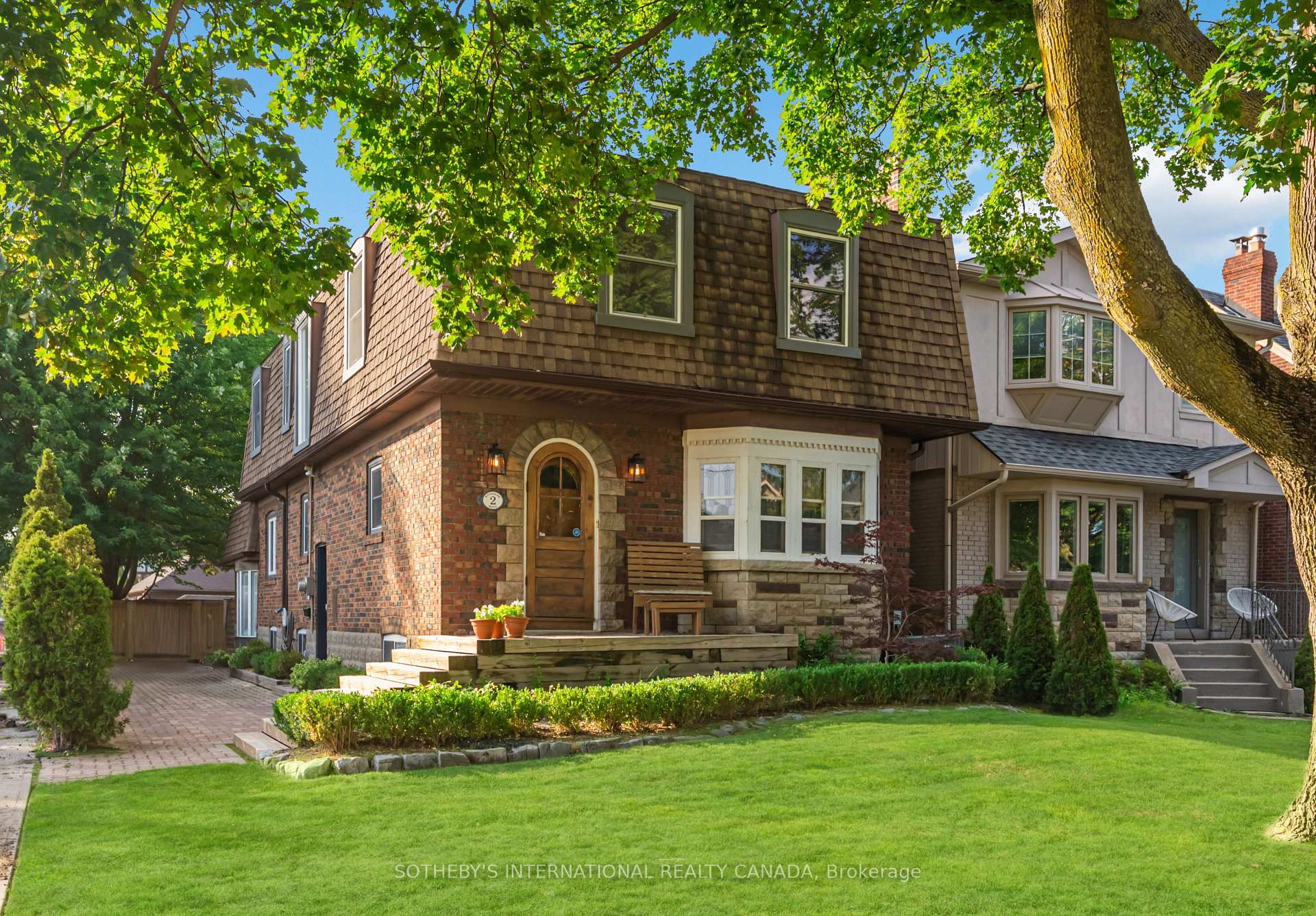 Photo 2 of 2 Randolph Road, Toronto, Leaside — HOMEH