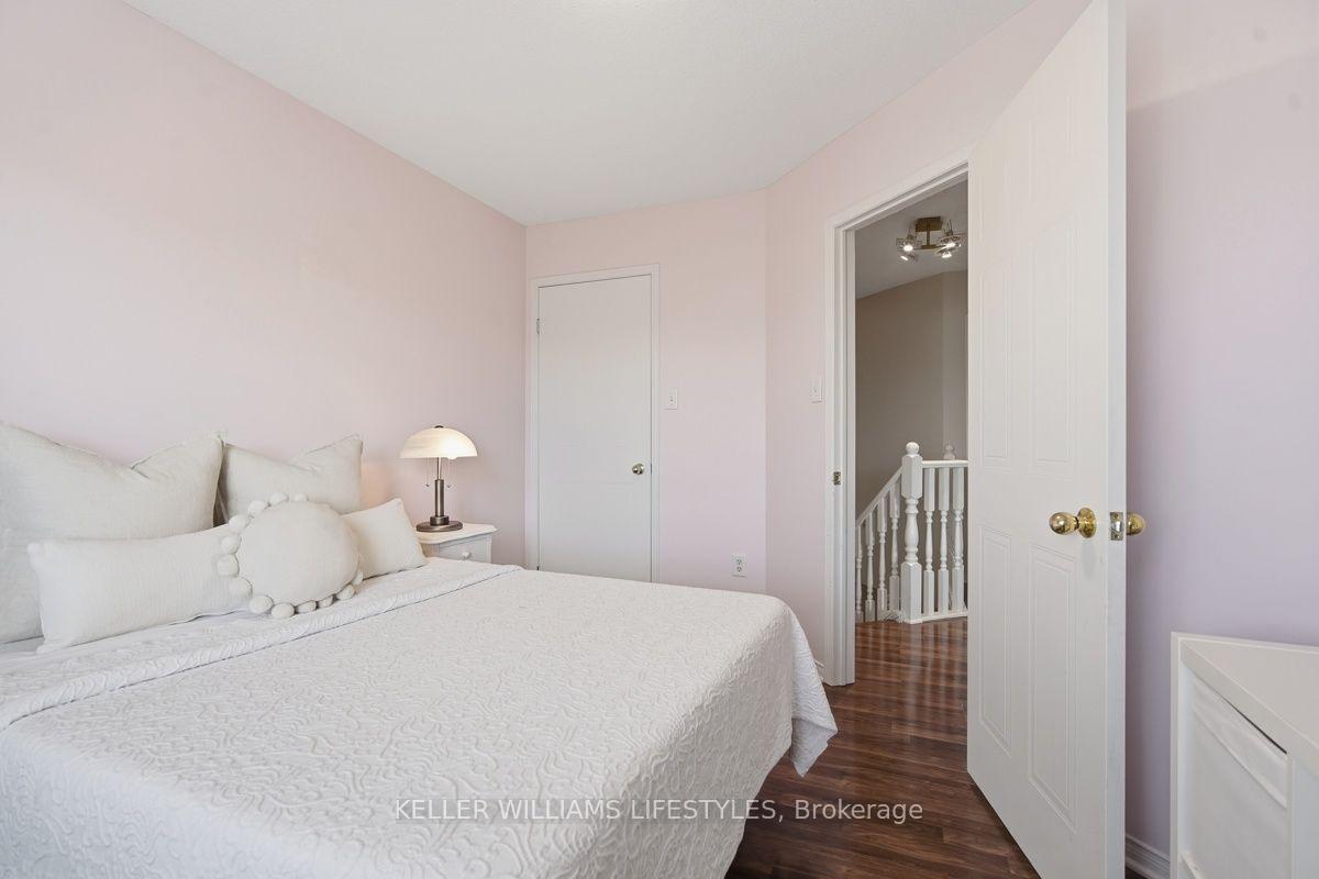 Photo 25 of 1135 Kimball Crescent, London, North E — HOMEH