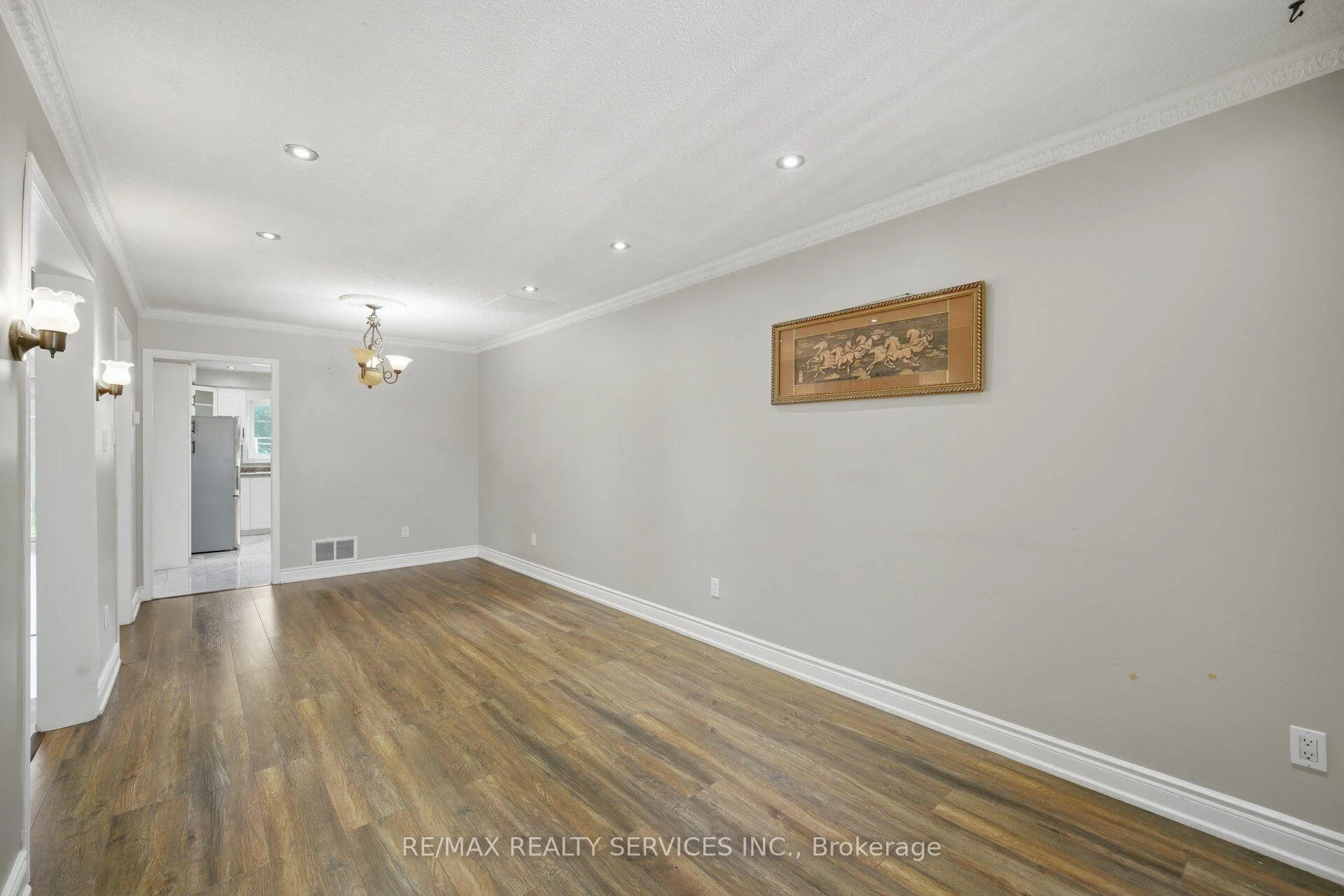 Photo 15 of 92 Tulip Drive, Brampton, Fletcher's Creek South — HOMEH