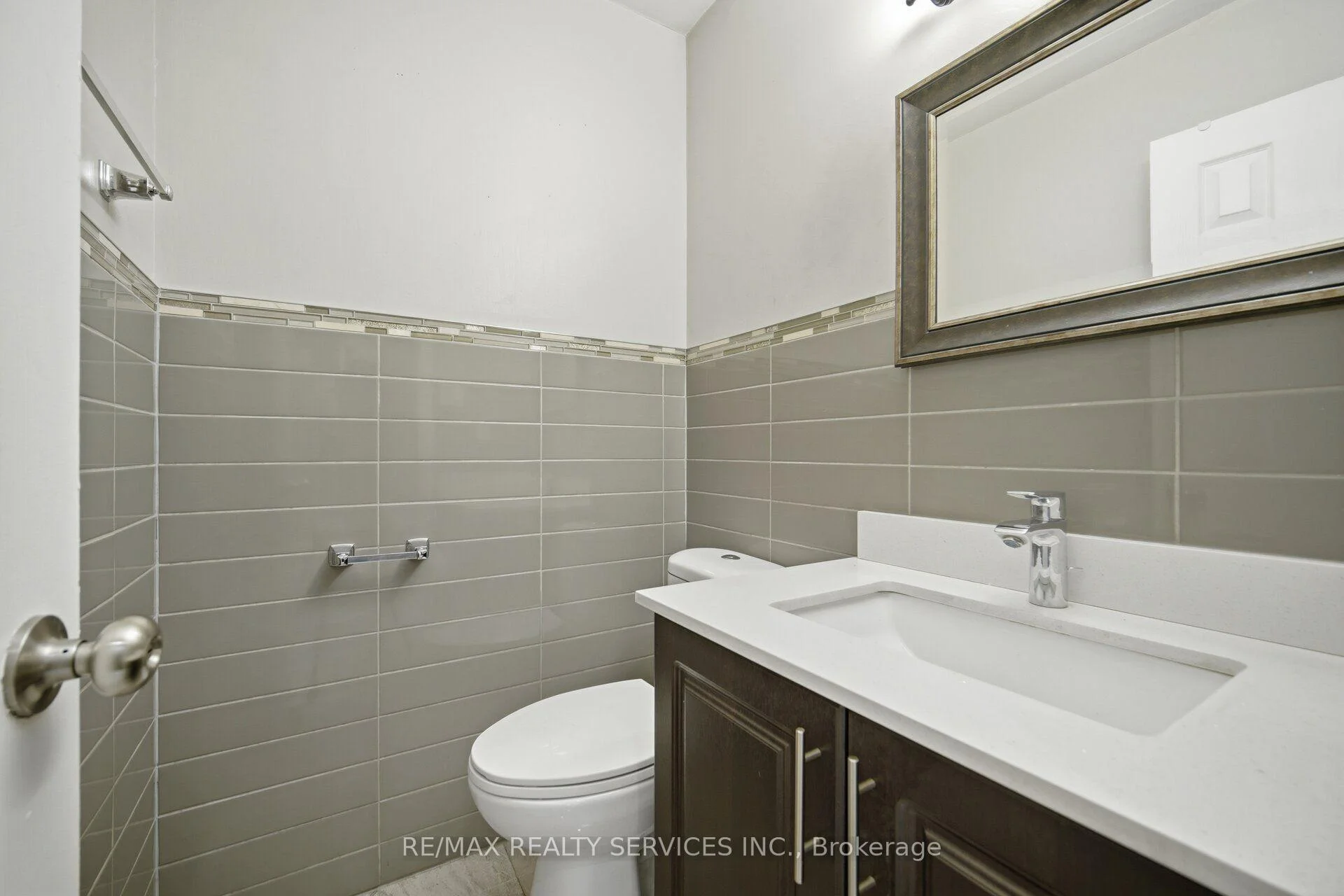 Photo 24 of 92 Tulip Drive, Brampton, Fletcher's Creek South — HOMEH