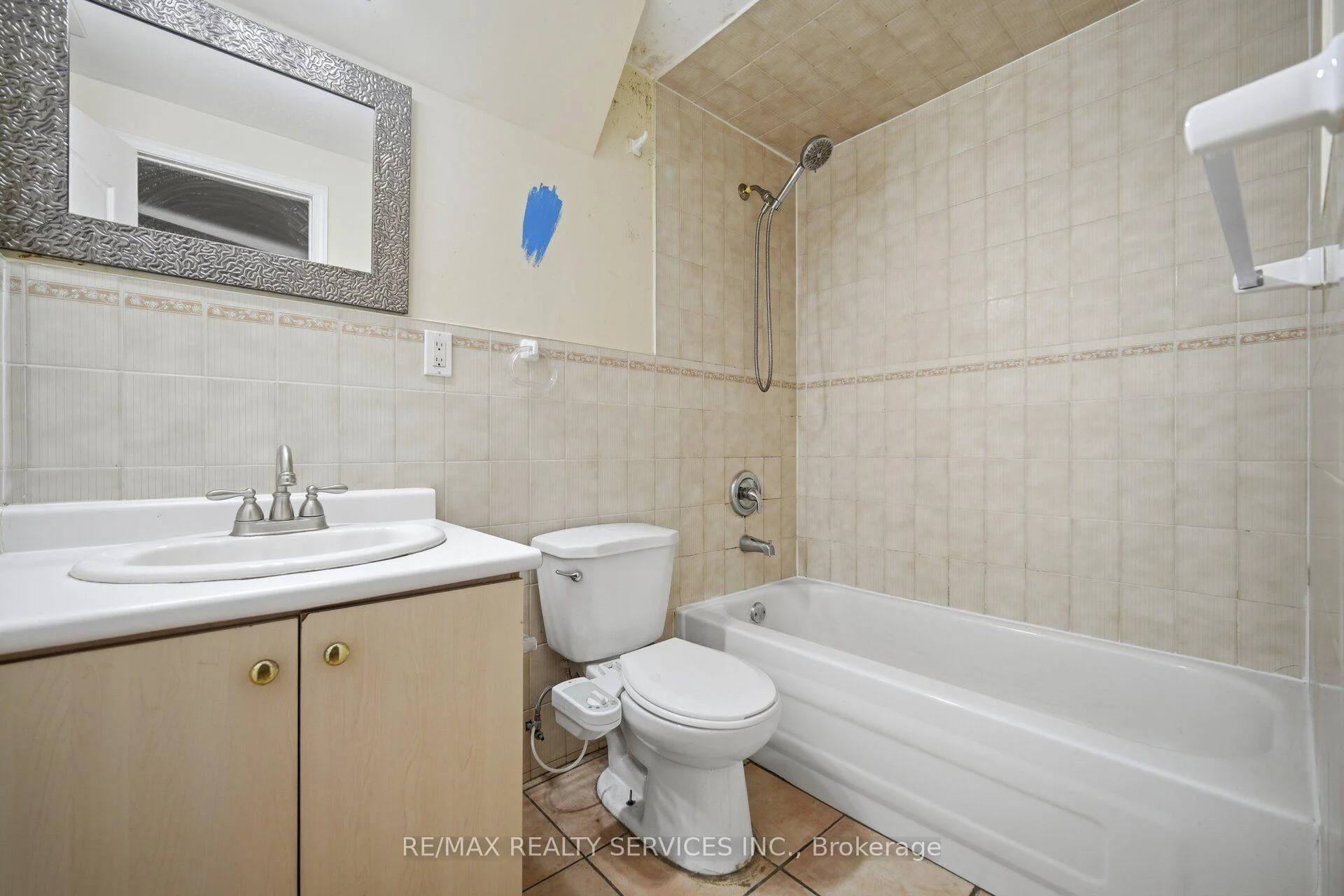 Photo 46 of 92 Tulip Drive, Brampton, Fletcher's Creek South — HOMEH