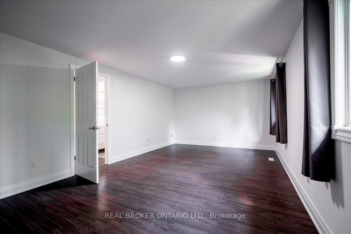 Photo 12 of 23 Haven Hill Square, Scarborough, Agincourt North — HOMEH