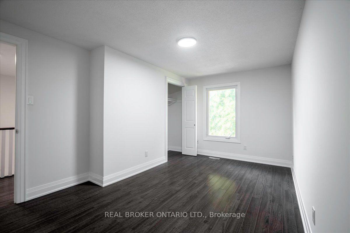 Photo 16 of 23 Haven Hill Square, Scarborough, Agincourt North — HOMEH