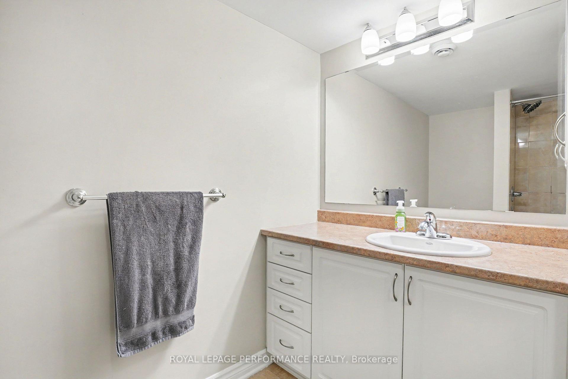 Photo 17 of 269A Titanium Private, Ottawa, Convent Glen North — HOMEH