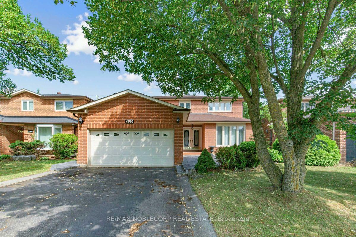 Photo 1 of 256 Airdrie Drive, Vaughan, East Woodbridge — HOMEH