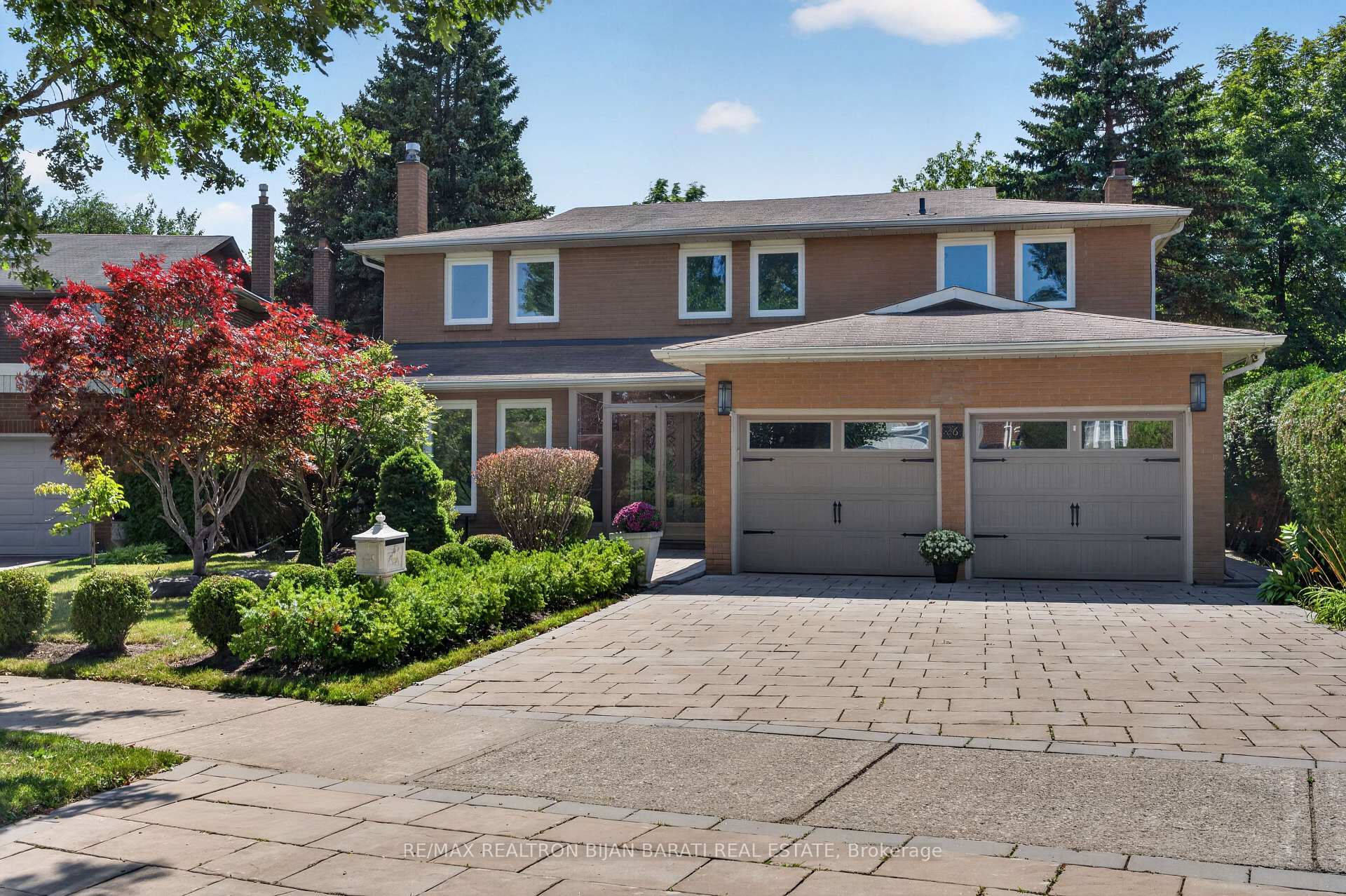 Photo 1 of 26 Saddletree Drive, North York, Bayview Woods-Steeles — HOMEH