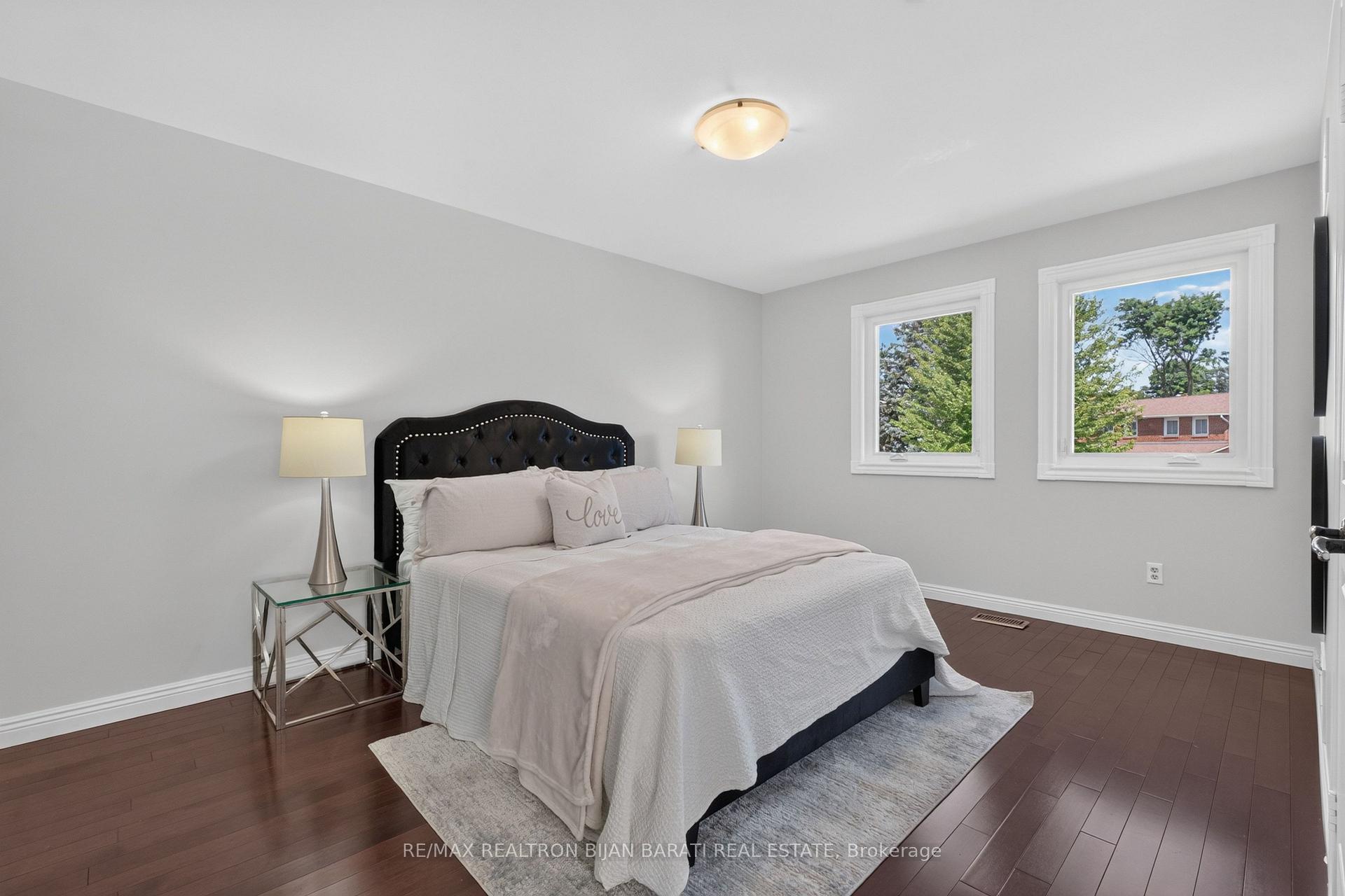 Photo 35 of 26 Saddletree Drive, North York, Bayview Woods-Steeles — HOMEH