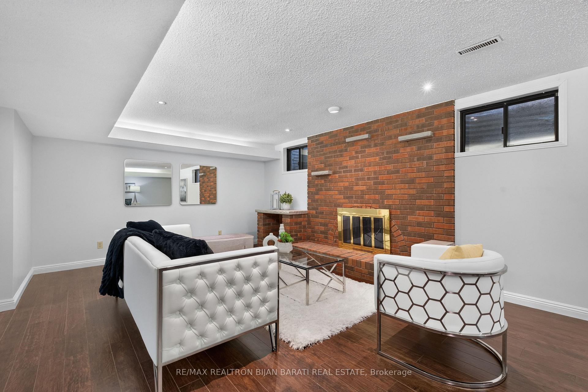 Photo 41 of 26 Saddletree Drive, North York, Bayview Woods-Steeles — HOMEH