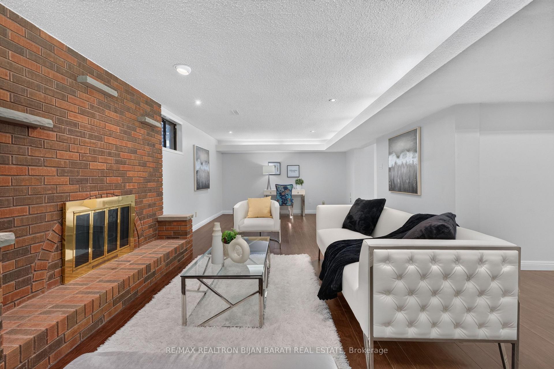 Photo 44 of 26 Saddletree Drive, North York, Bayview Woods-Steeles — HOMEH