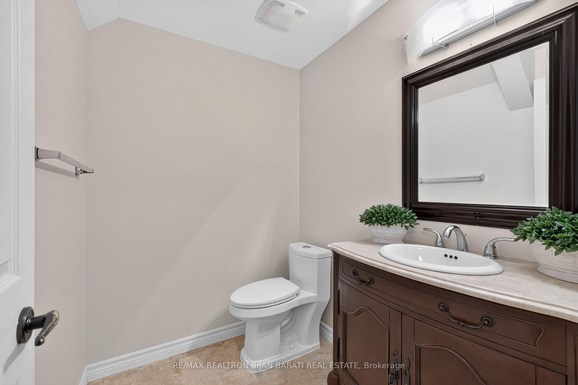 Photo 46 of 26 Saddletree Drive, North York, Bayview Woods-Steeles — HOMEH